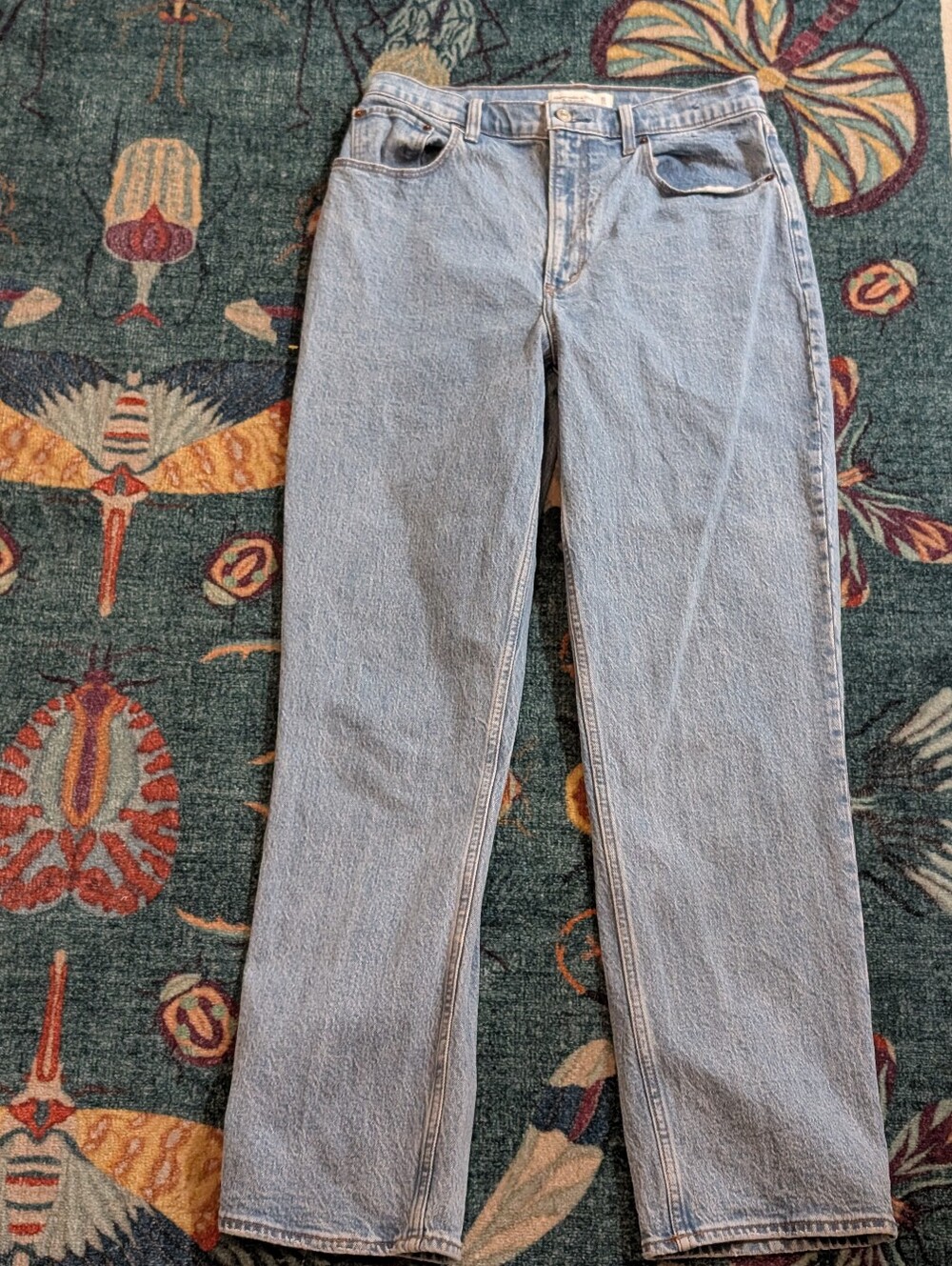 Abercrombie & Fitch ’90s Straight Ultra High Rise Curve Love Jeans Size 10 R
